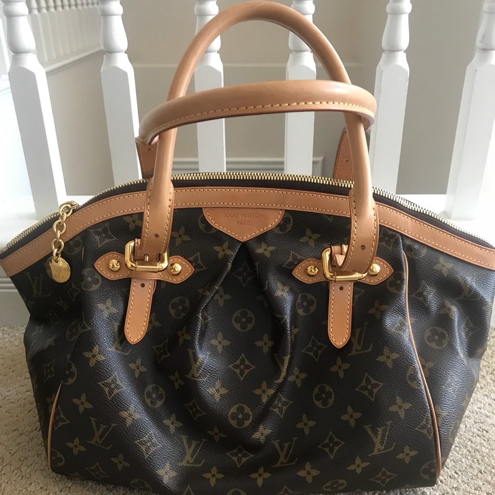 ‼️SOLD‼️Auth Louis Vuitton Tivoli GM